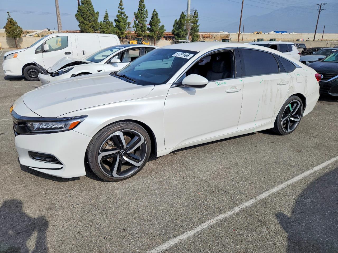 Salvage Honda Accord Image