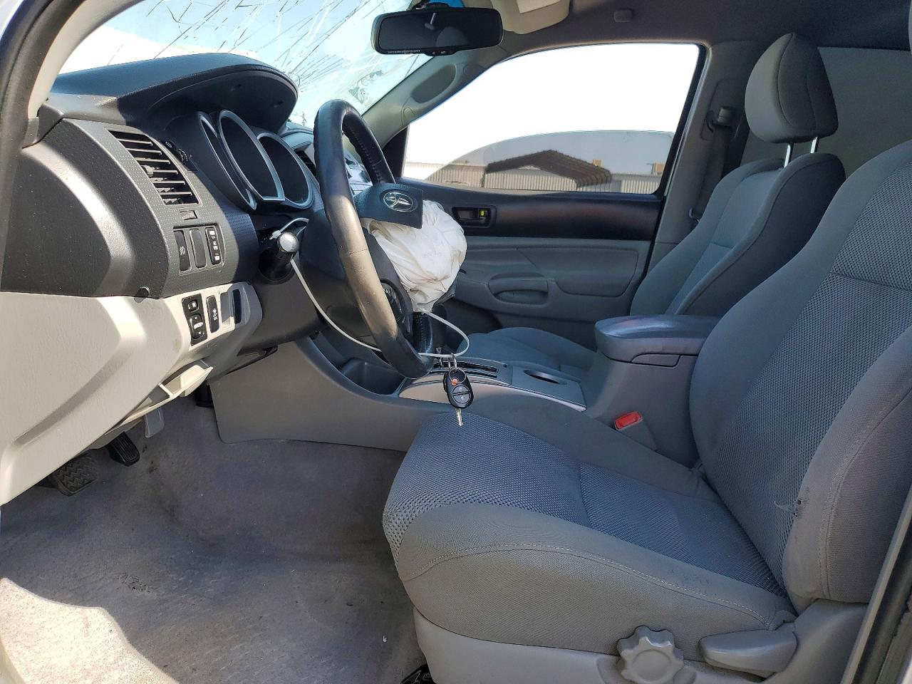 Toyota Tacoma Prerunner V6