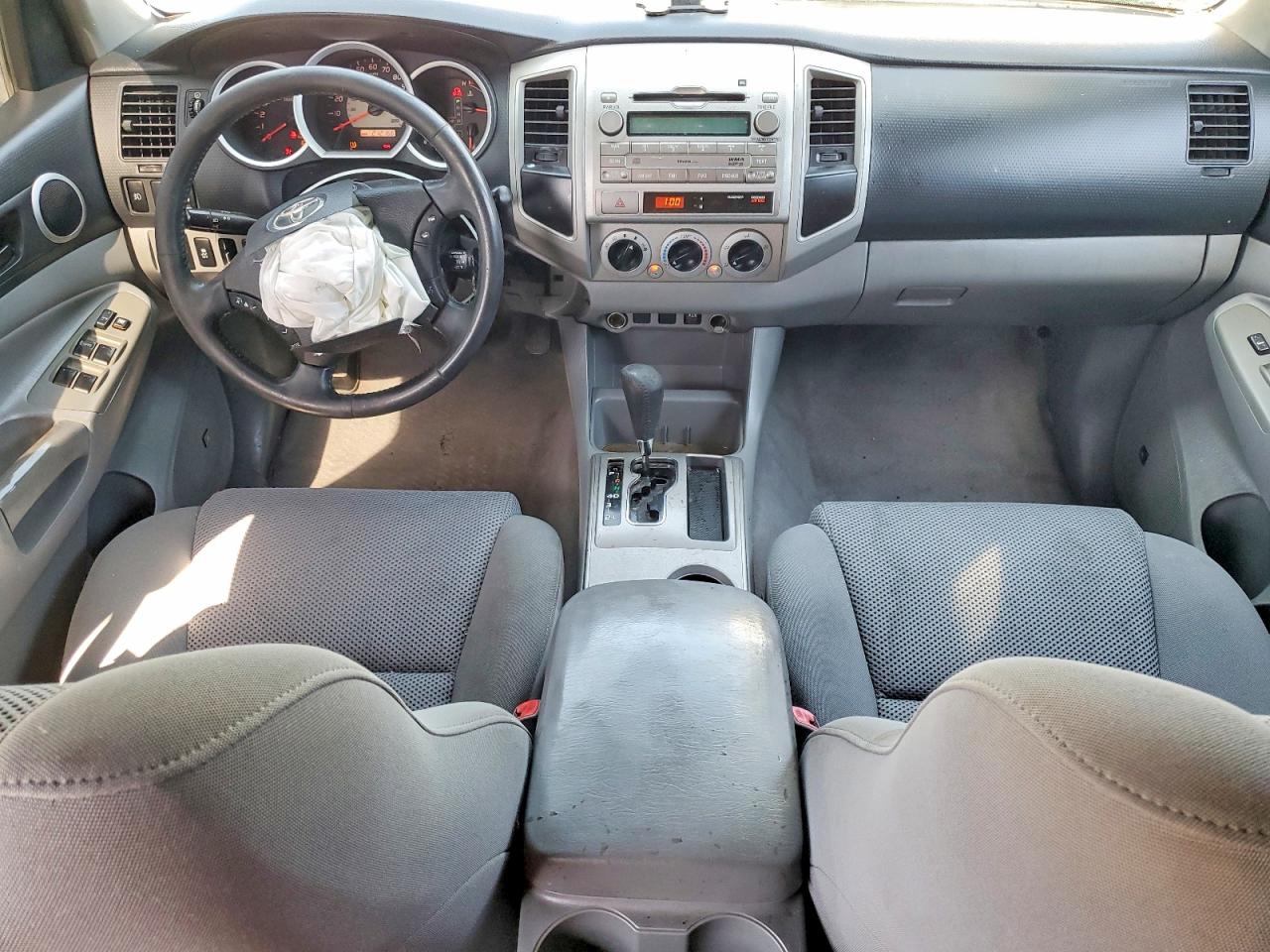 Toyota Tacoma Prerunner V6
