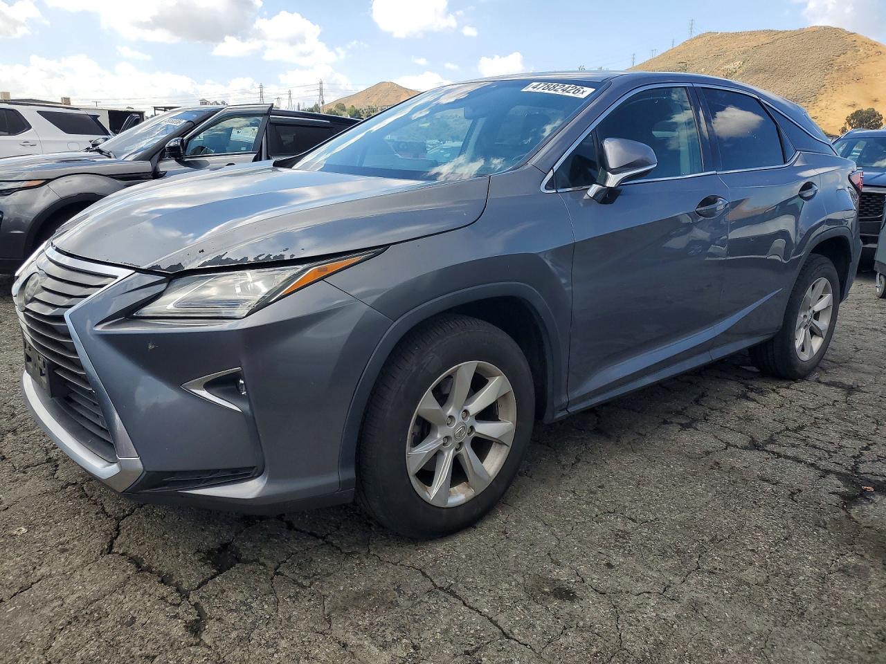 Salvage Lexus RX Image