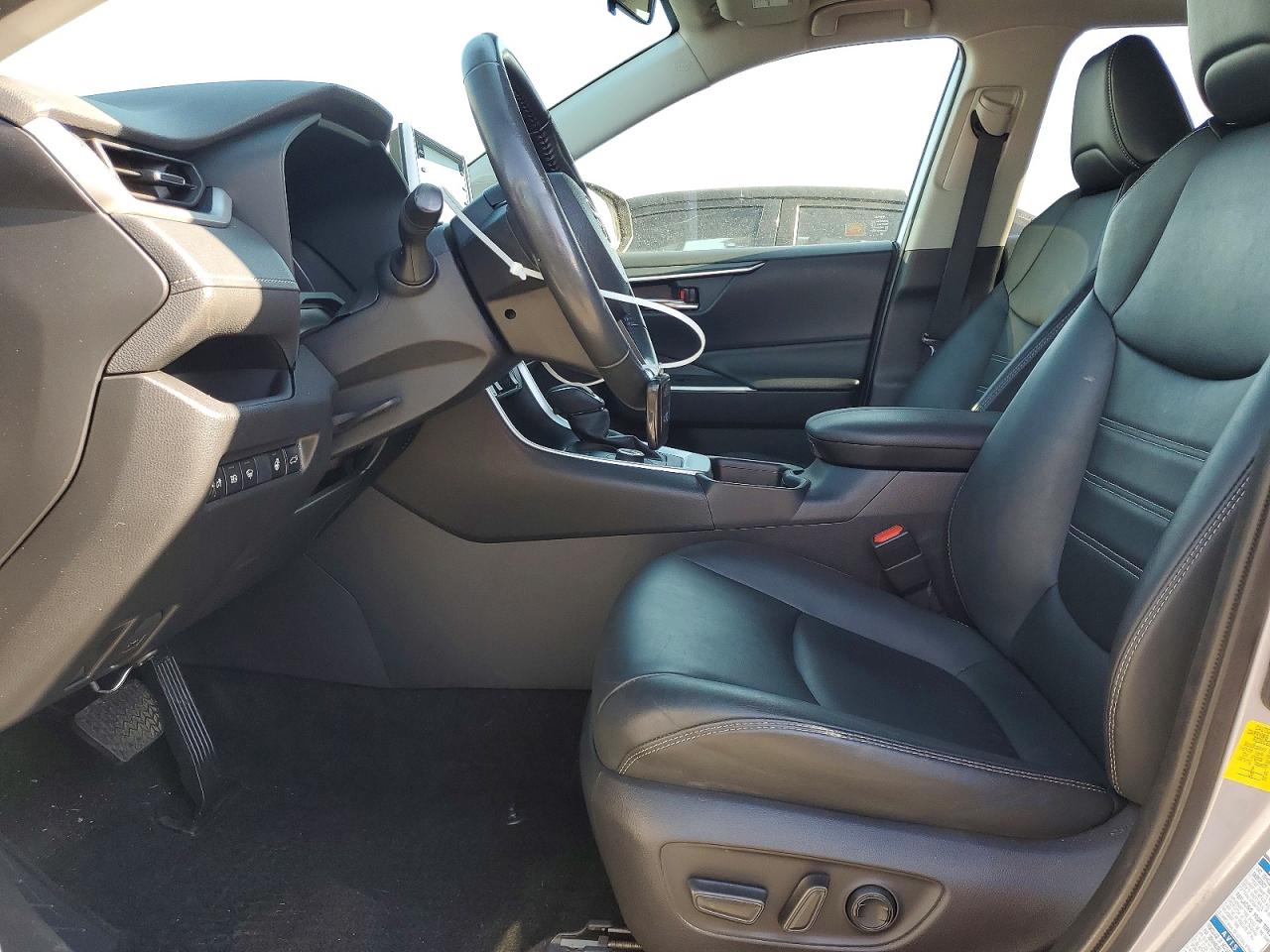 Toyota RAV4 Xle Premium