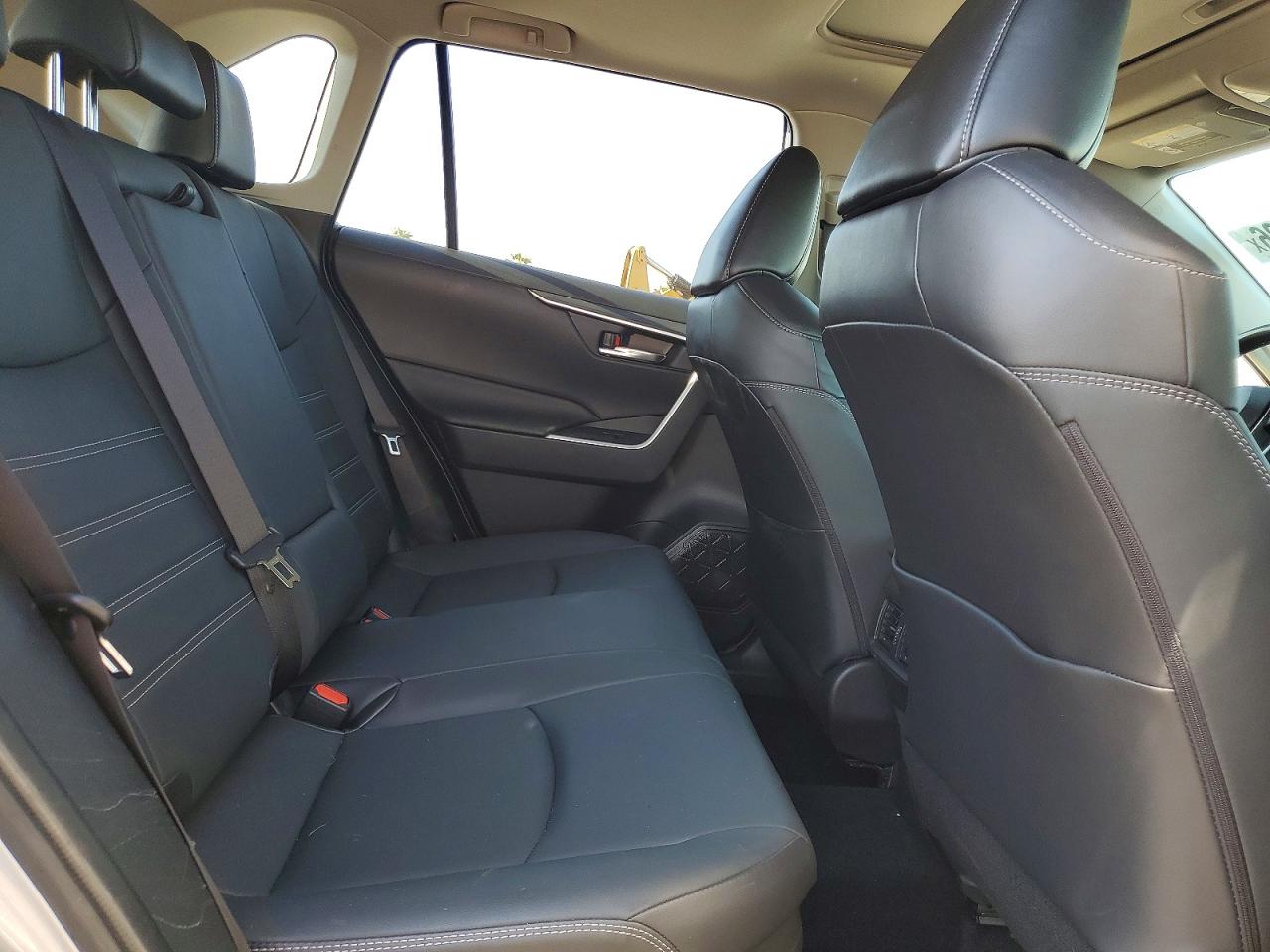 Toyota RAV4 Xle Premium