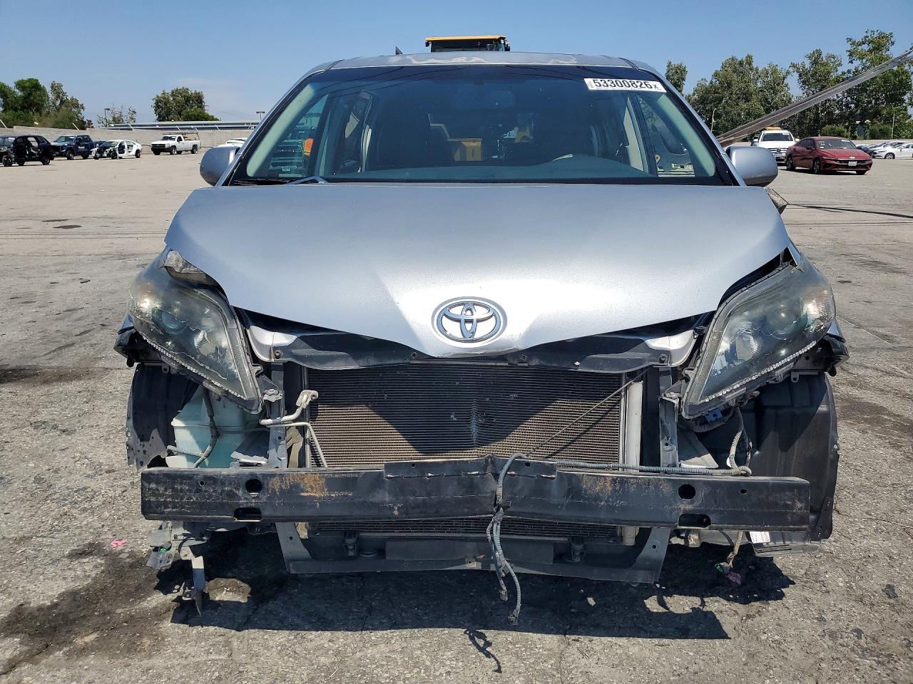 Toyota Sienna Sport