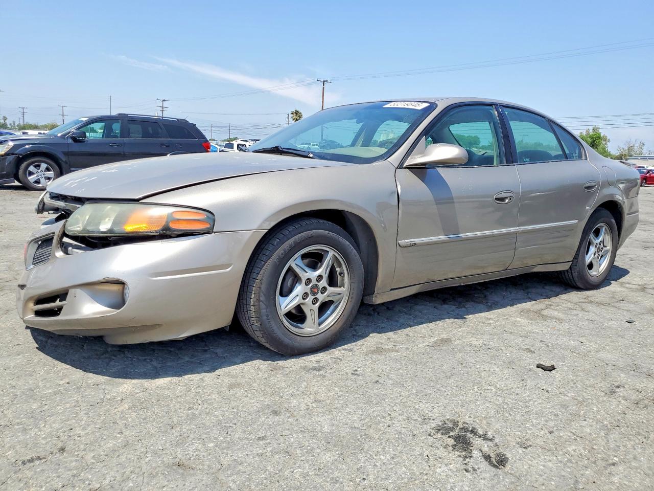 Salvage Pontiac Bonneville Image