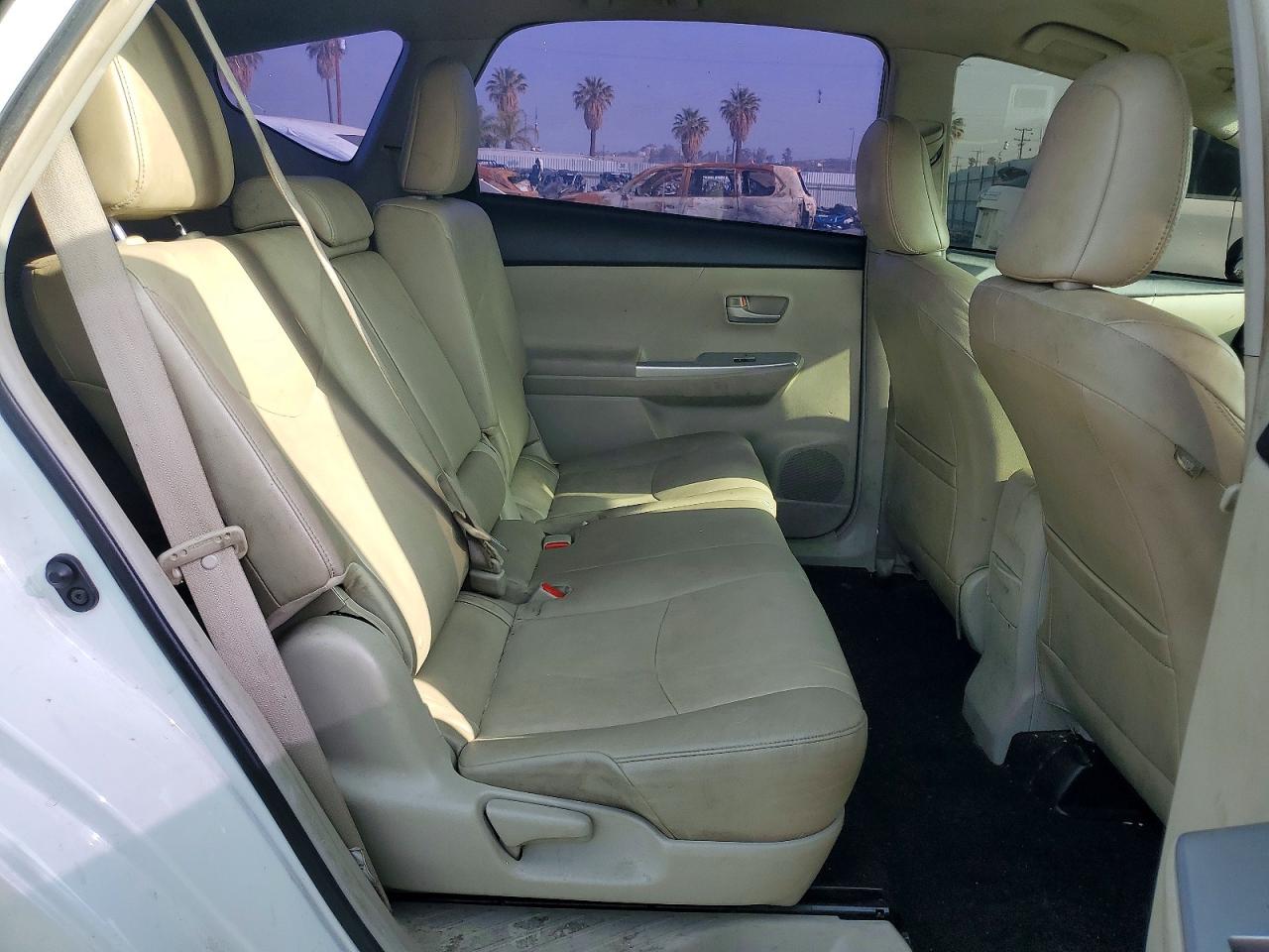 Toyota Prius Five