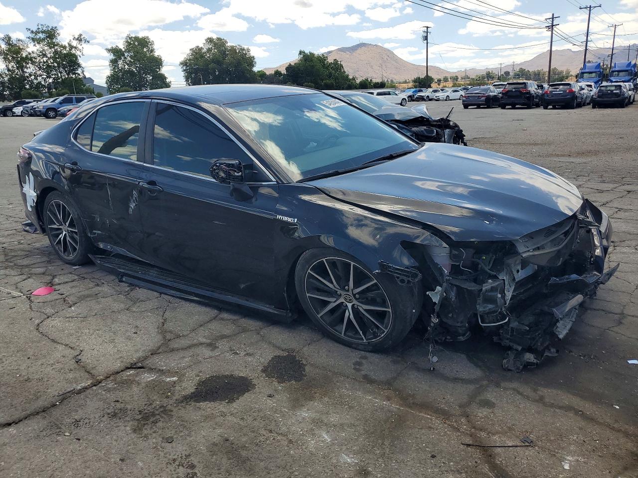 Toyota Camry Se