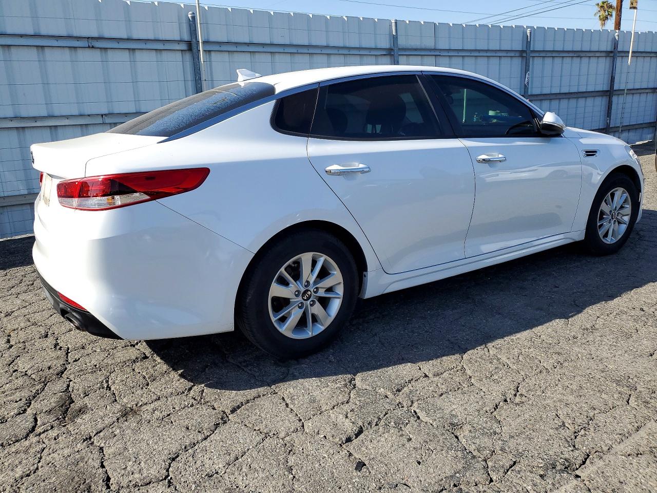 Kia Optima Lx