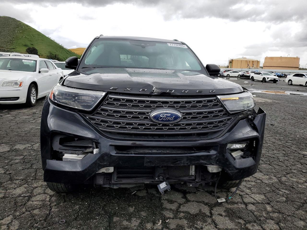 Ford Explorer Xlt