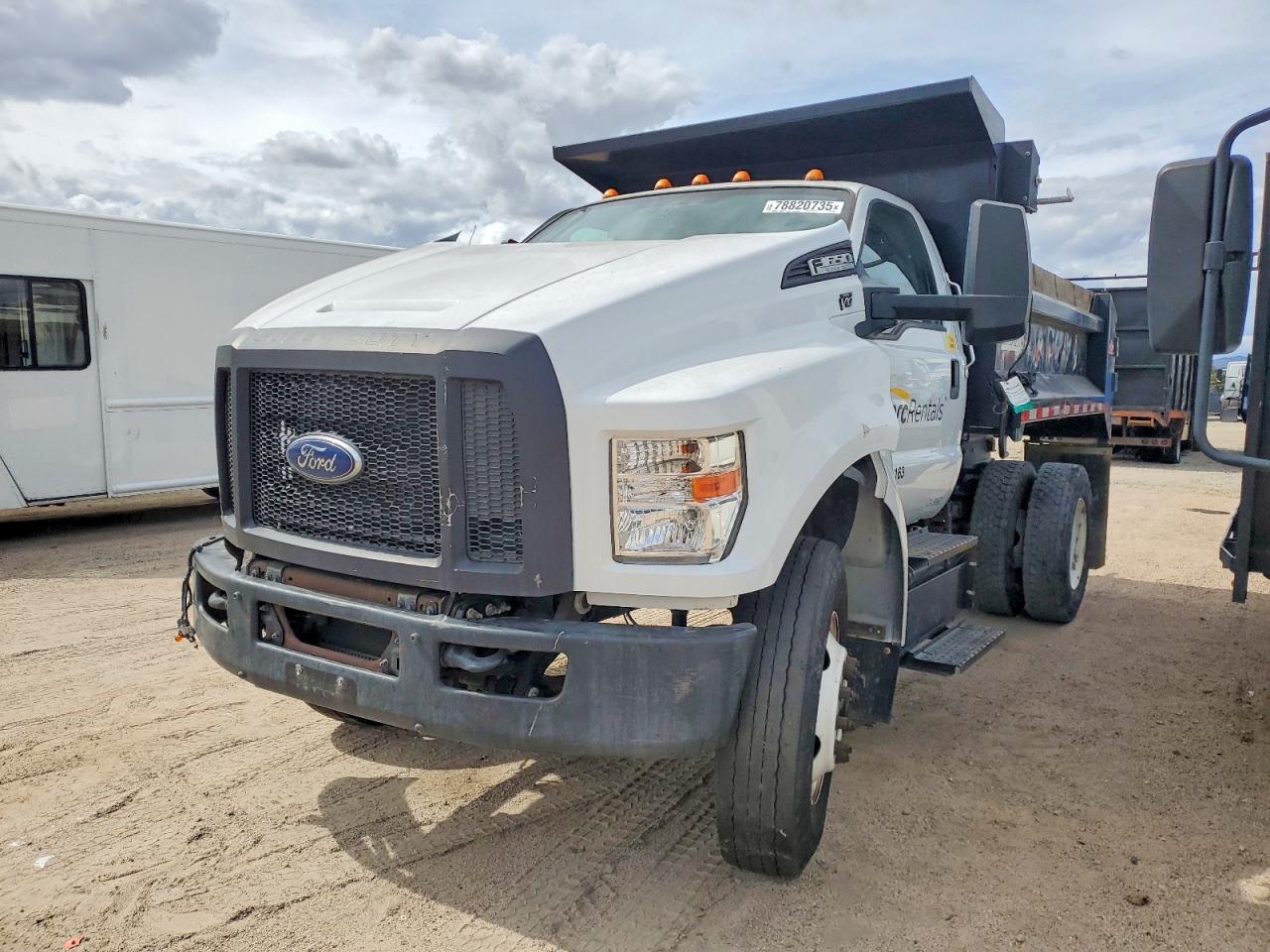 Ford F-650 Super Duty