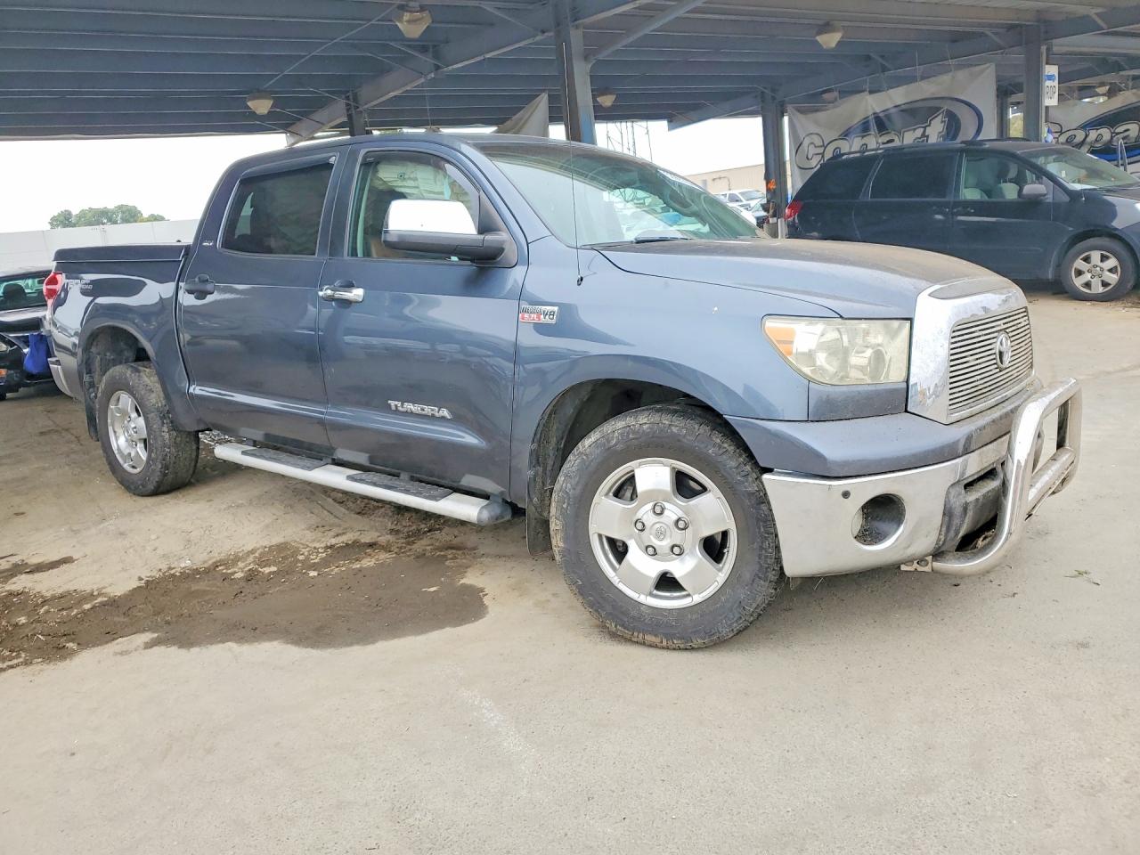 Toyota Tundra Crewmax Sr5