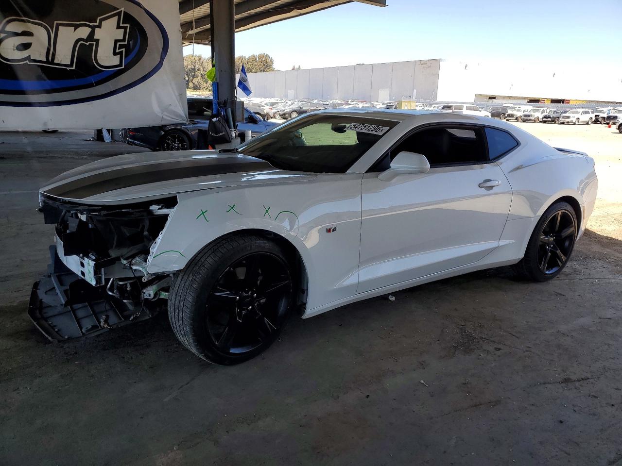 Salvage Chevrolet Camaro Image