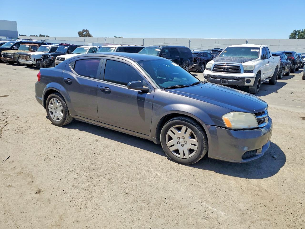 Dodge Avenger Se
