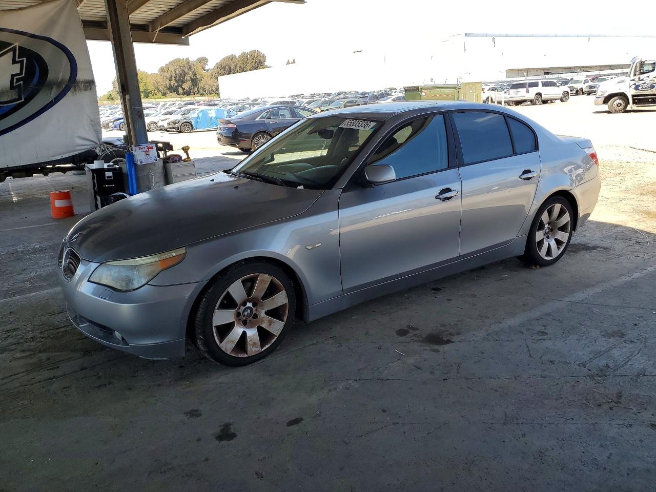 Salvage BMW 5 Series Image
