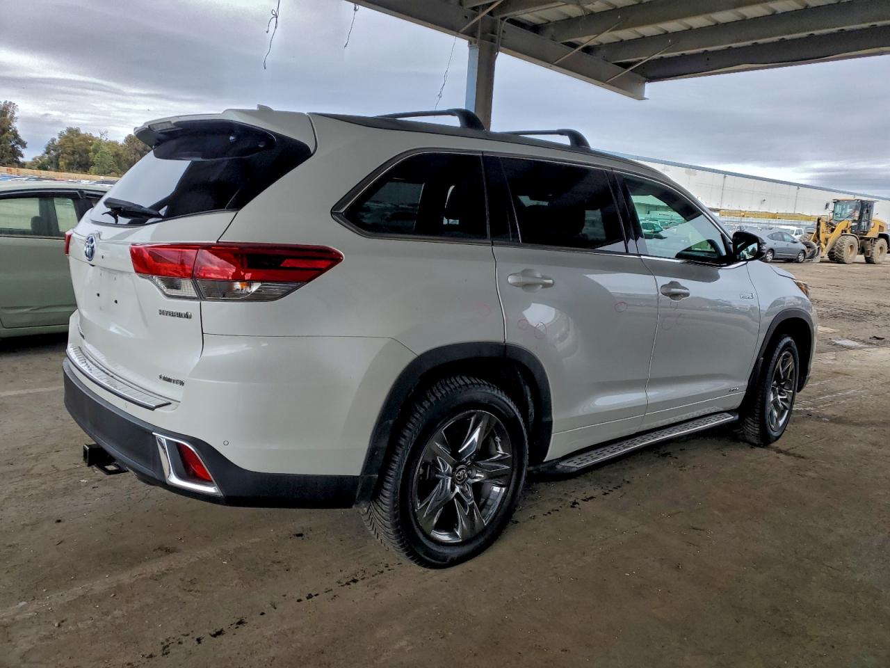 Toyota Highlander Limited Platinum