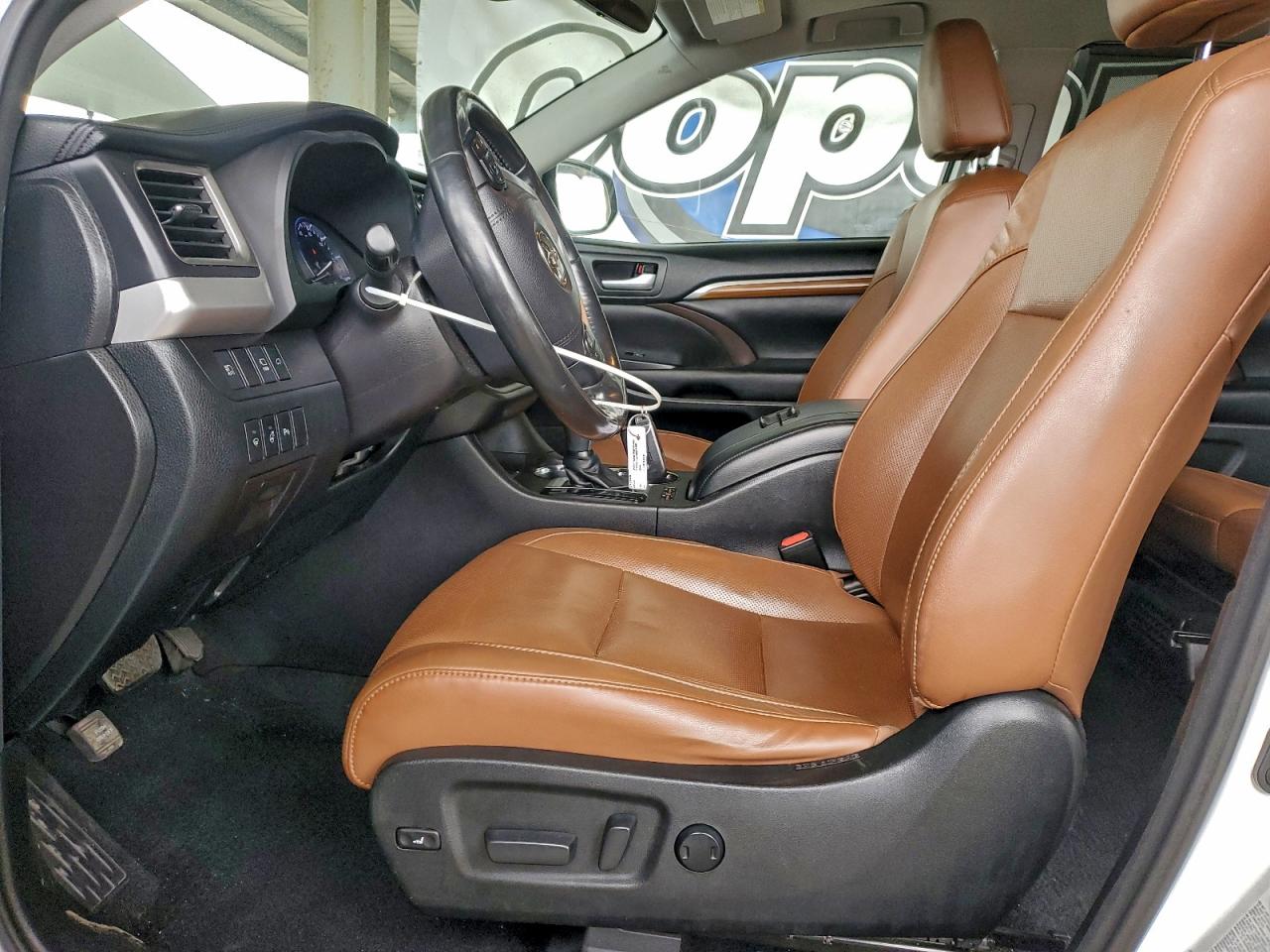 Toyota Highlander Limited Platinum
