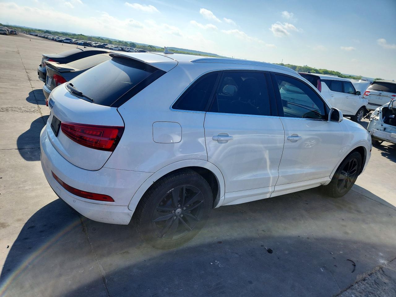 Audi Q3 Premium Plus