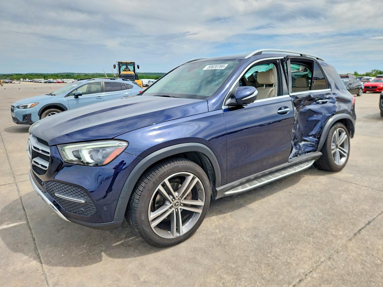 Salvage Mercedes-Benz GLE Image