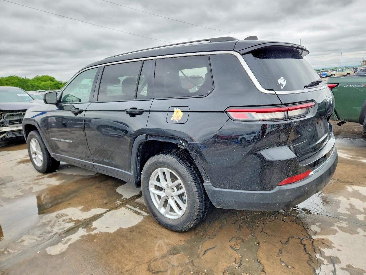 Jeep Cherokee L Laredo