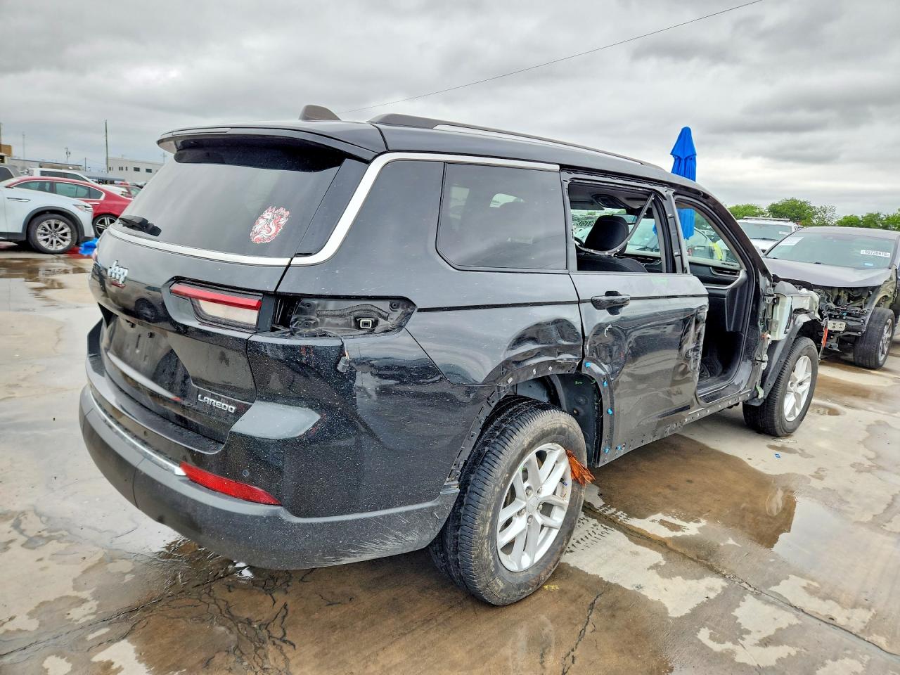 Jeep Cherokee L Laredo
