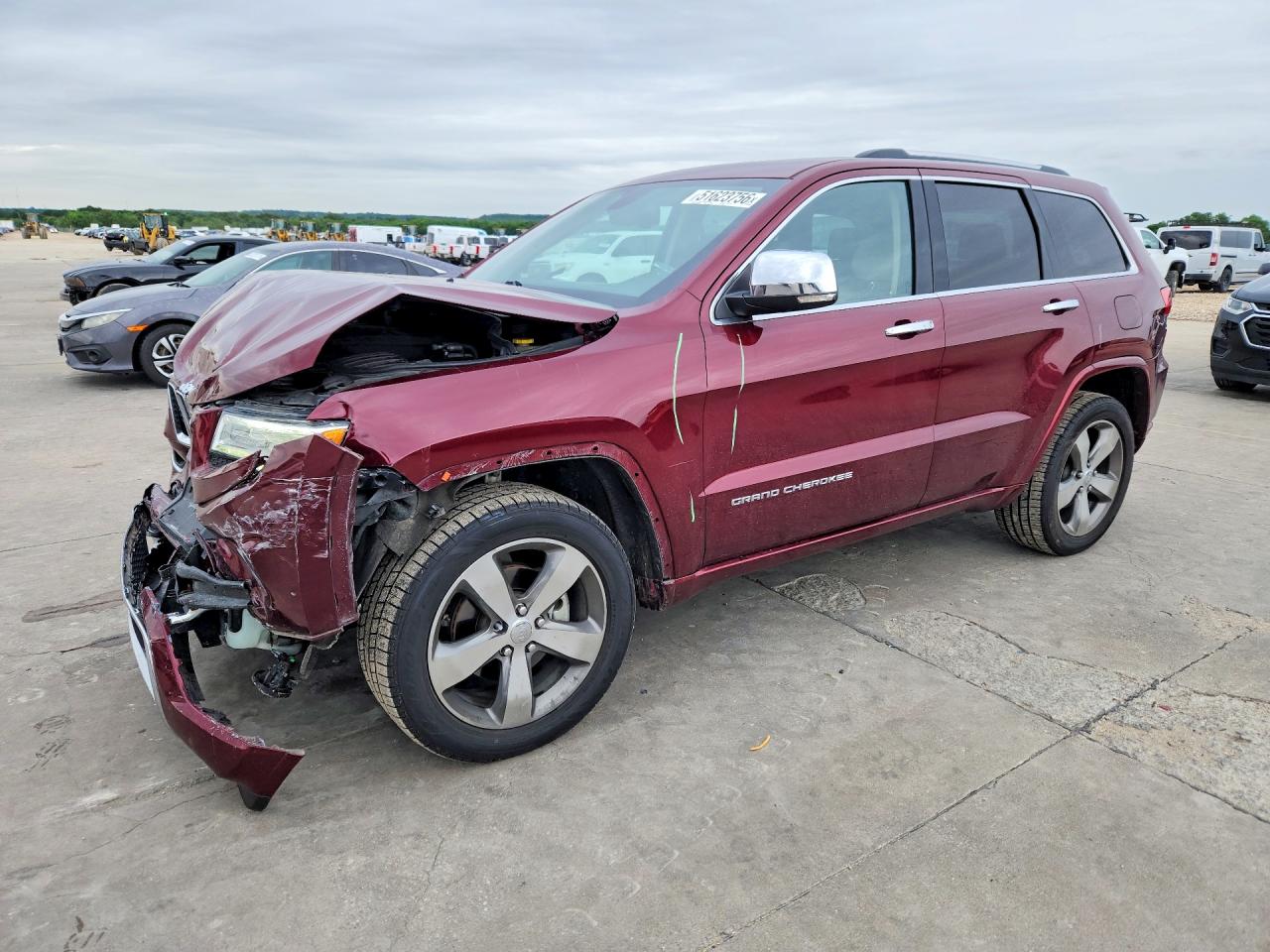 Salvage Jeep Cherokee Image