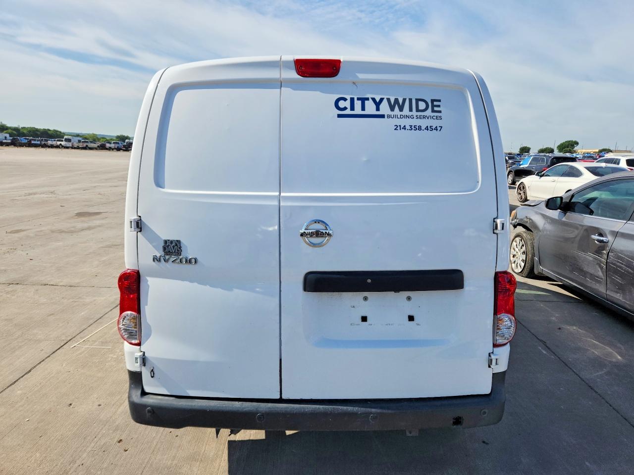Nissan Nv S