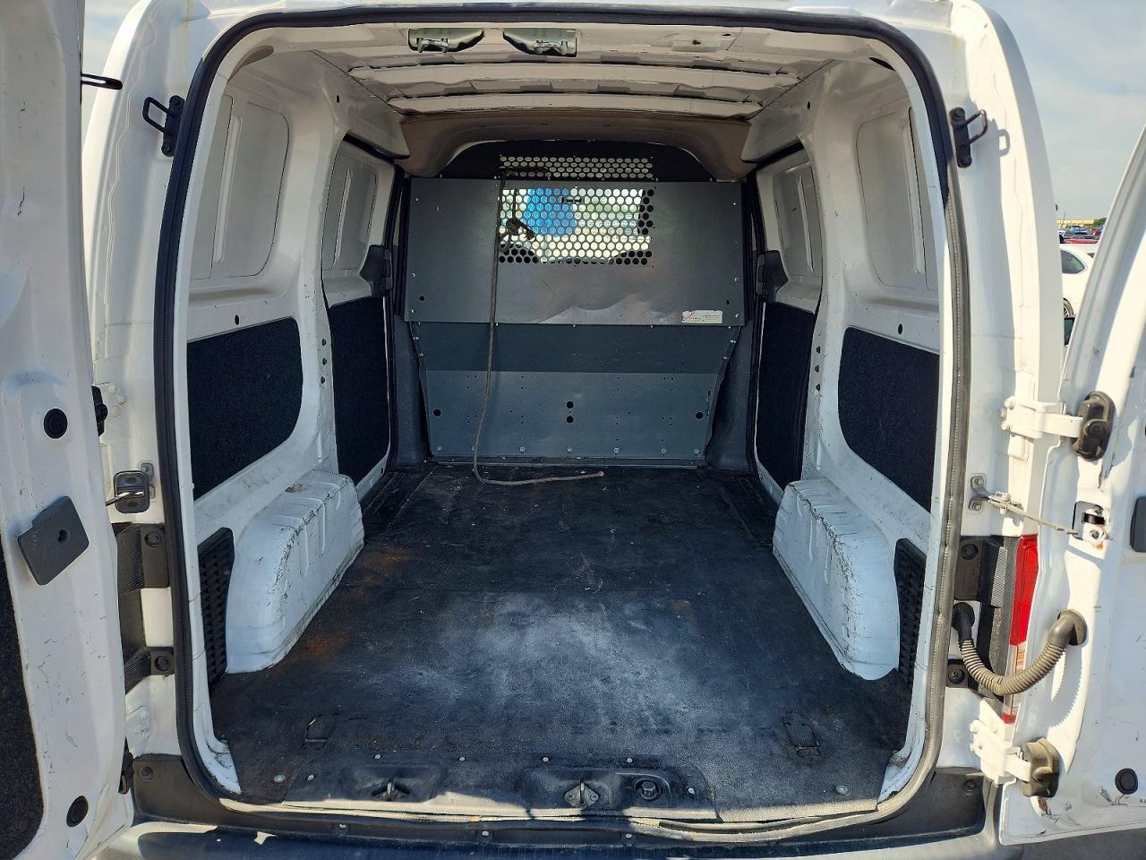 Nissan Nv S