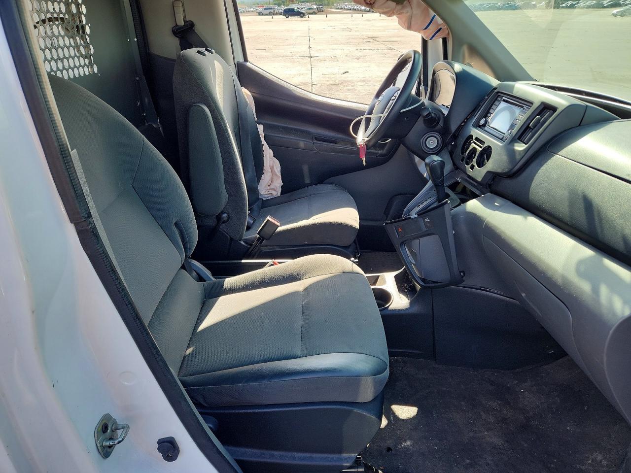 Nissan Nv S