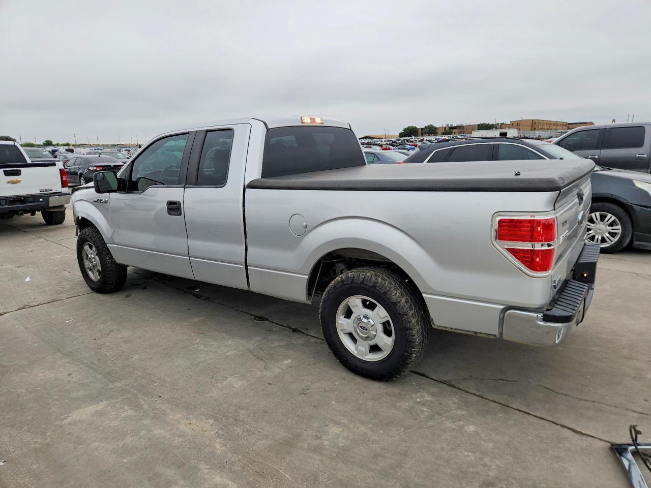Ford F-150 Super Cab