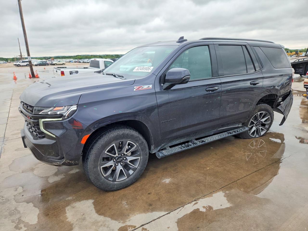 Salvage Chevrolet Tahoe Image