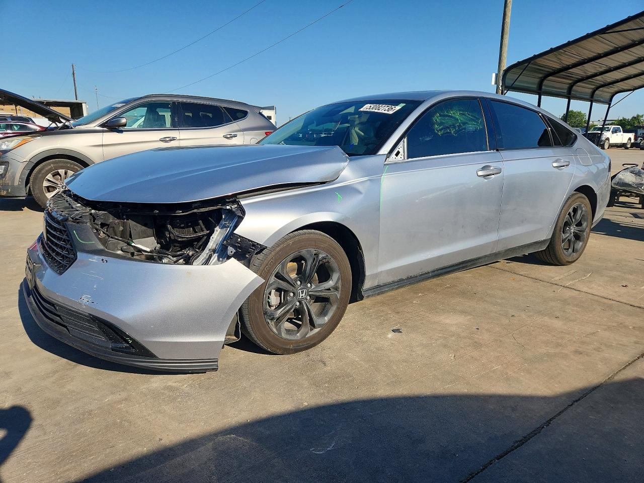 Salvage Honda Accord Image
