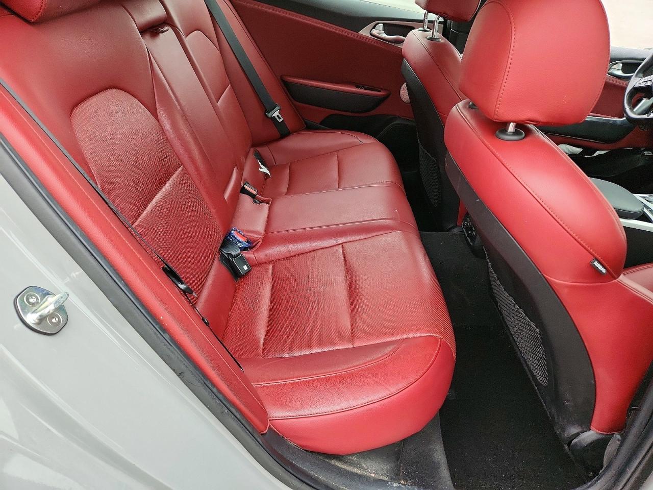 Kia Stinger Gt1