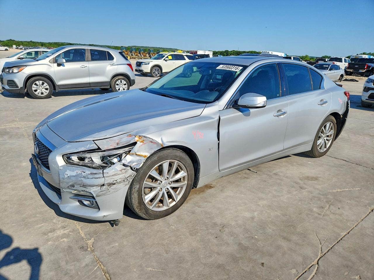 Salvage INFINITI Q50 Image