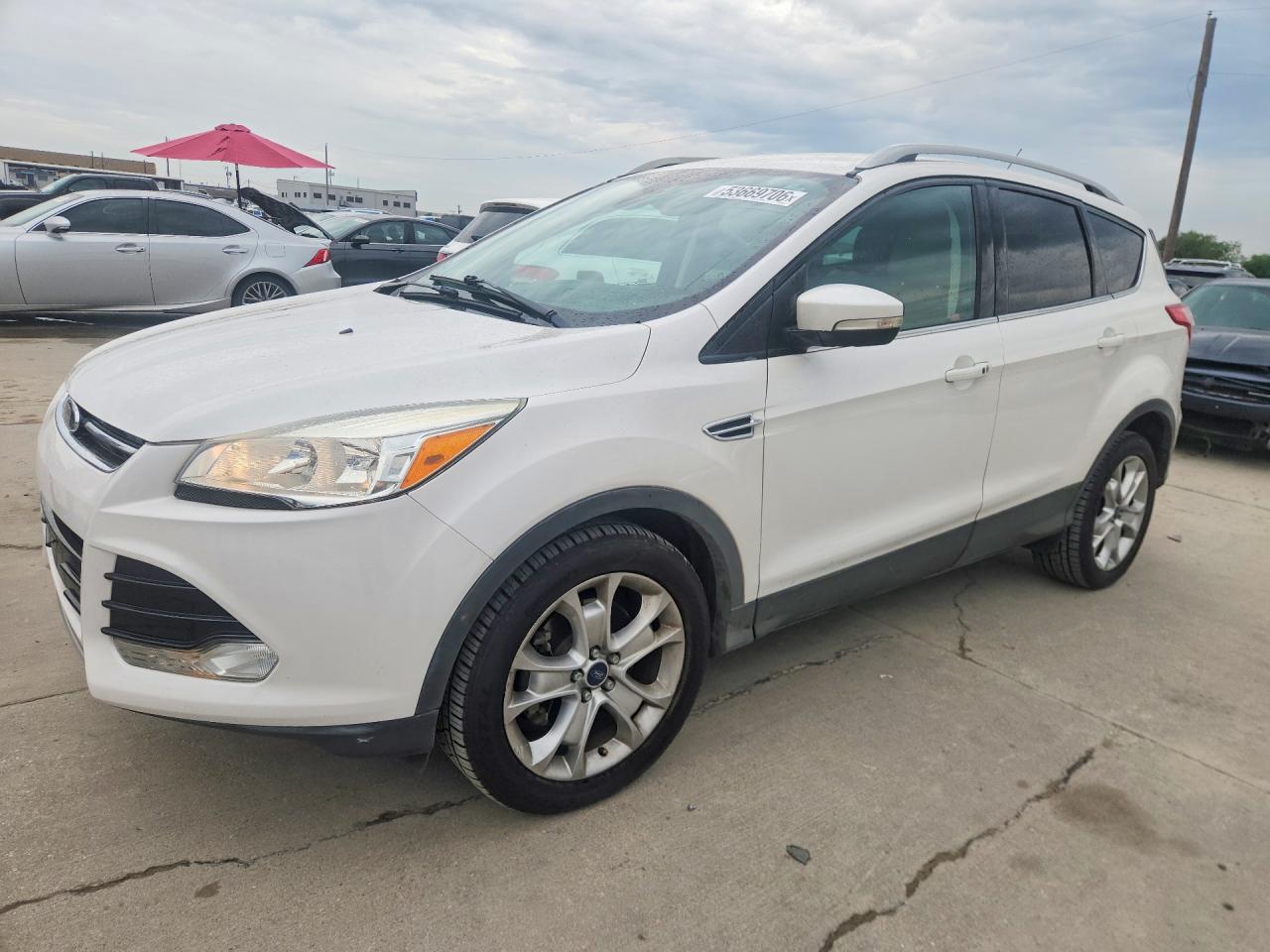 Salvage Ford Escape Image