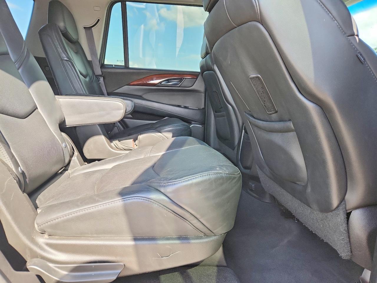 Cadillac Escalade Luxury