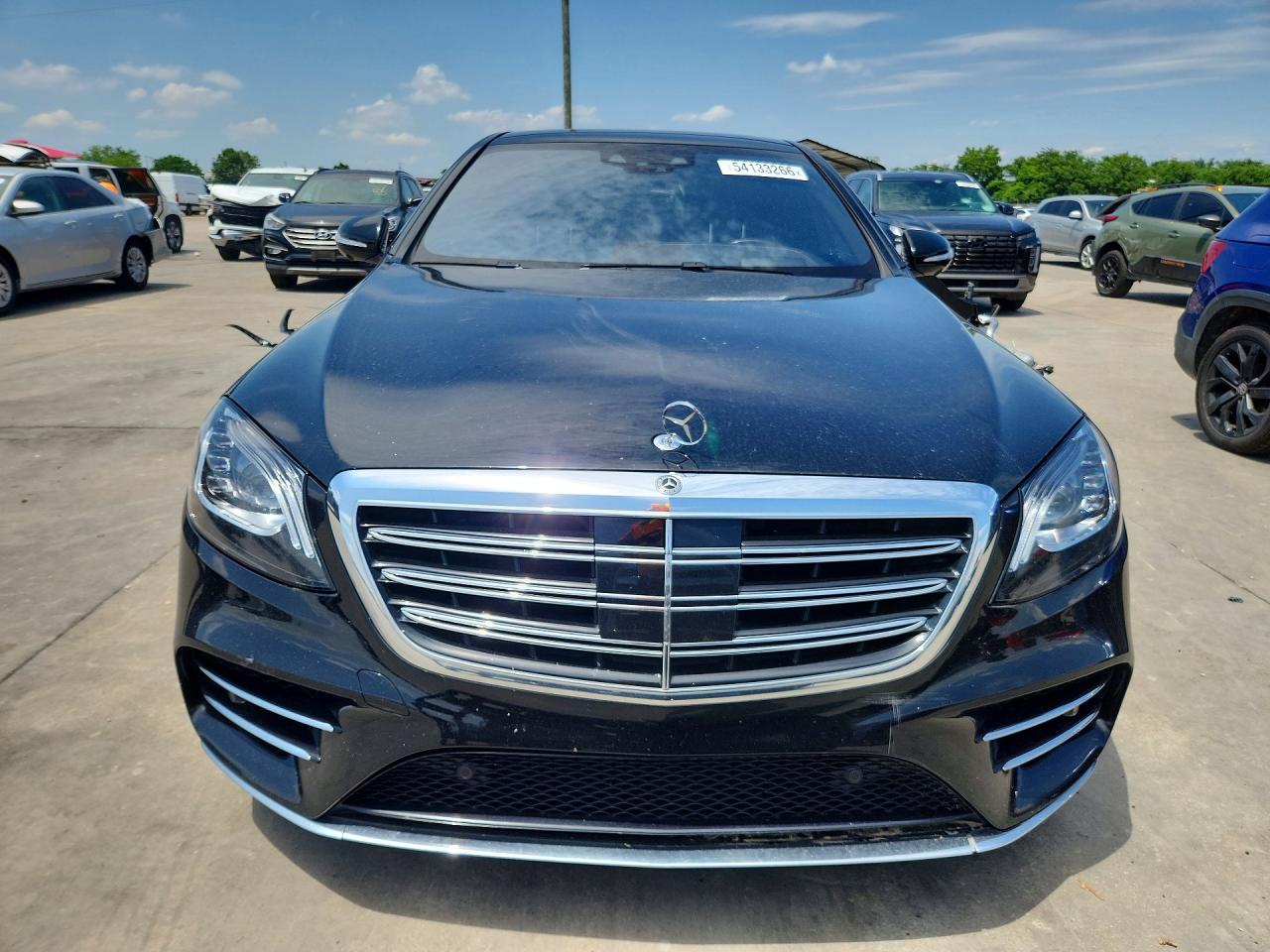 Mercedes-Benz S-Class 560