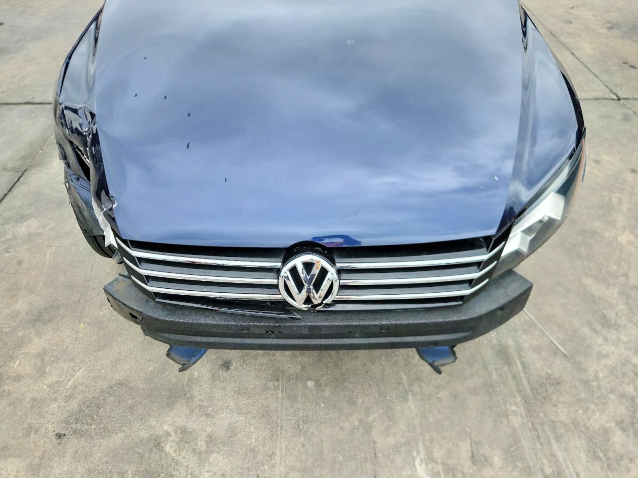 Volkswagen Passat S