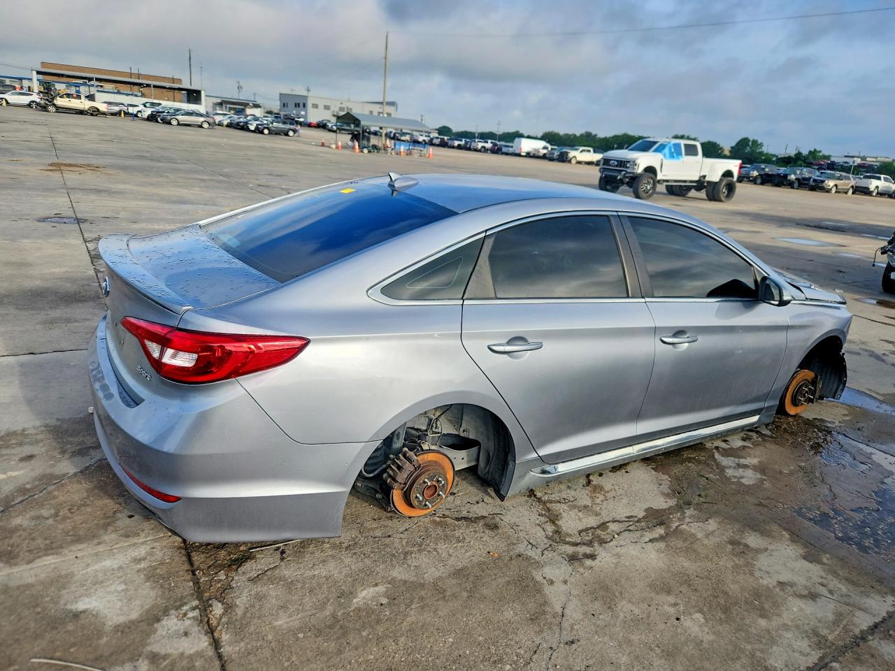 Hyundai SONATA Sport