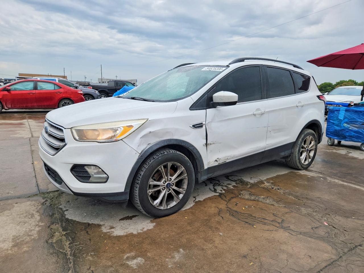 Salvage Ford Escape Image