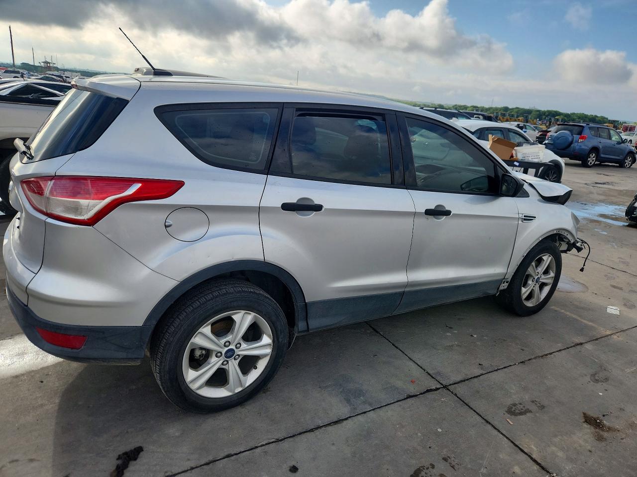 Ford Escape S