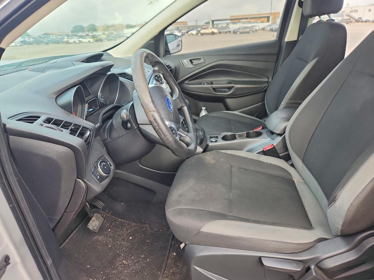 Ford Escape S