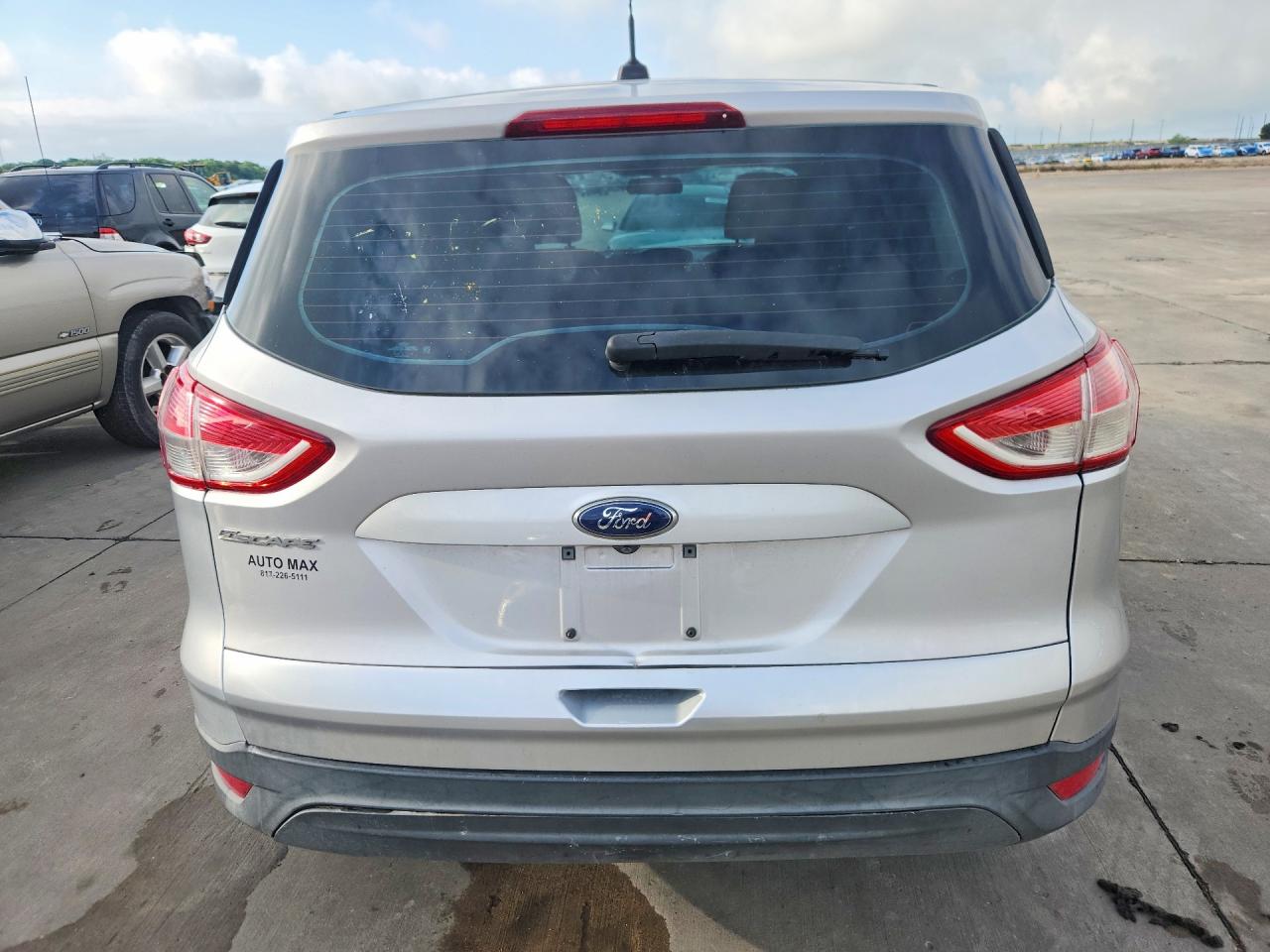 Ford Escape S