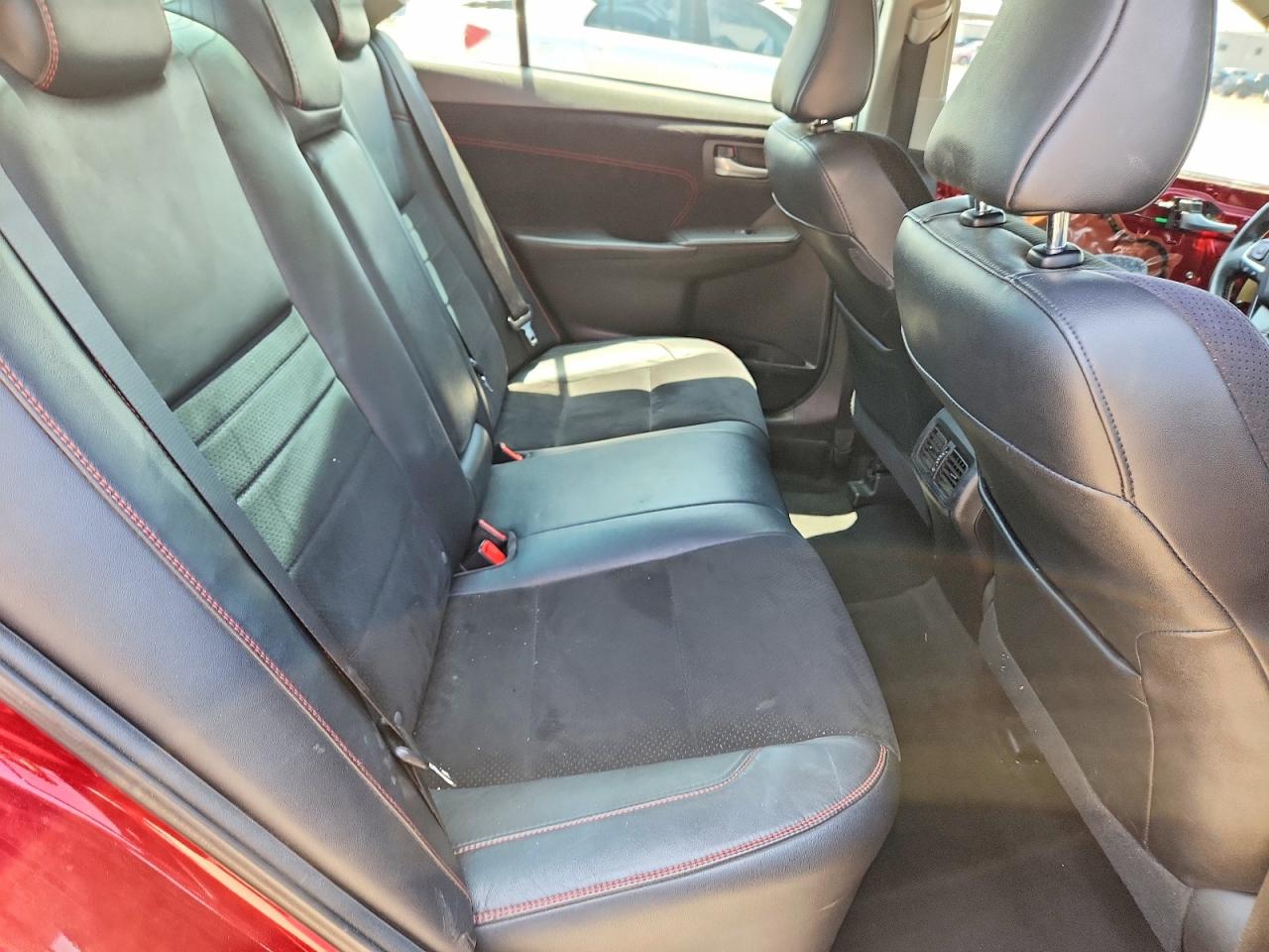 Toyota Camry Xse