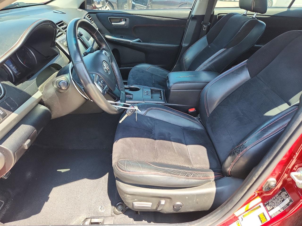 Toyota Camry Xse
