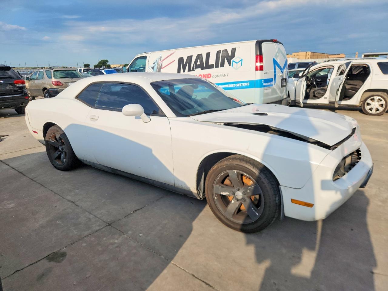 Dodge Challenger Sxt