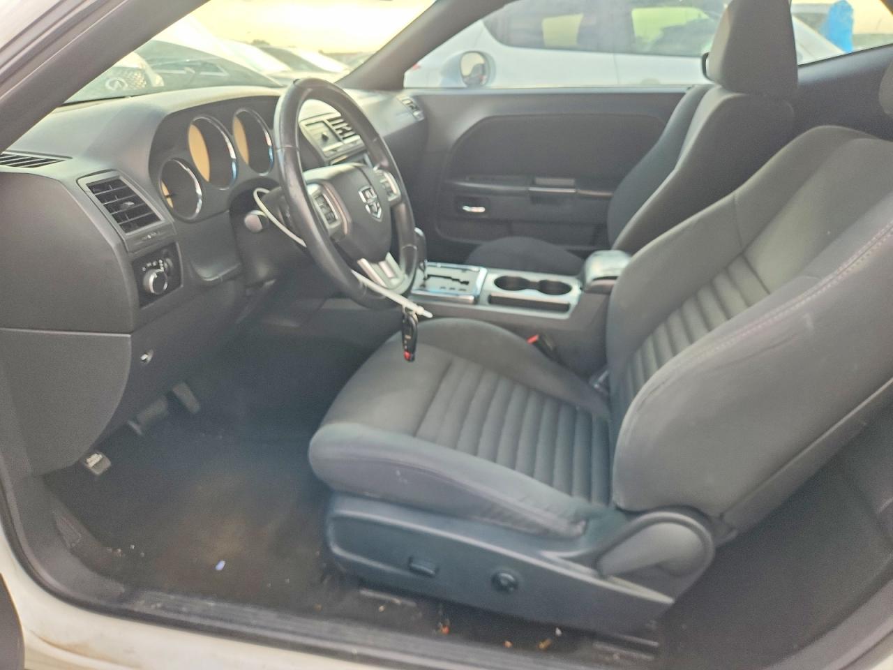 Dodge Challenger Sxt