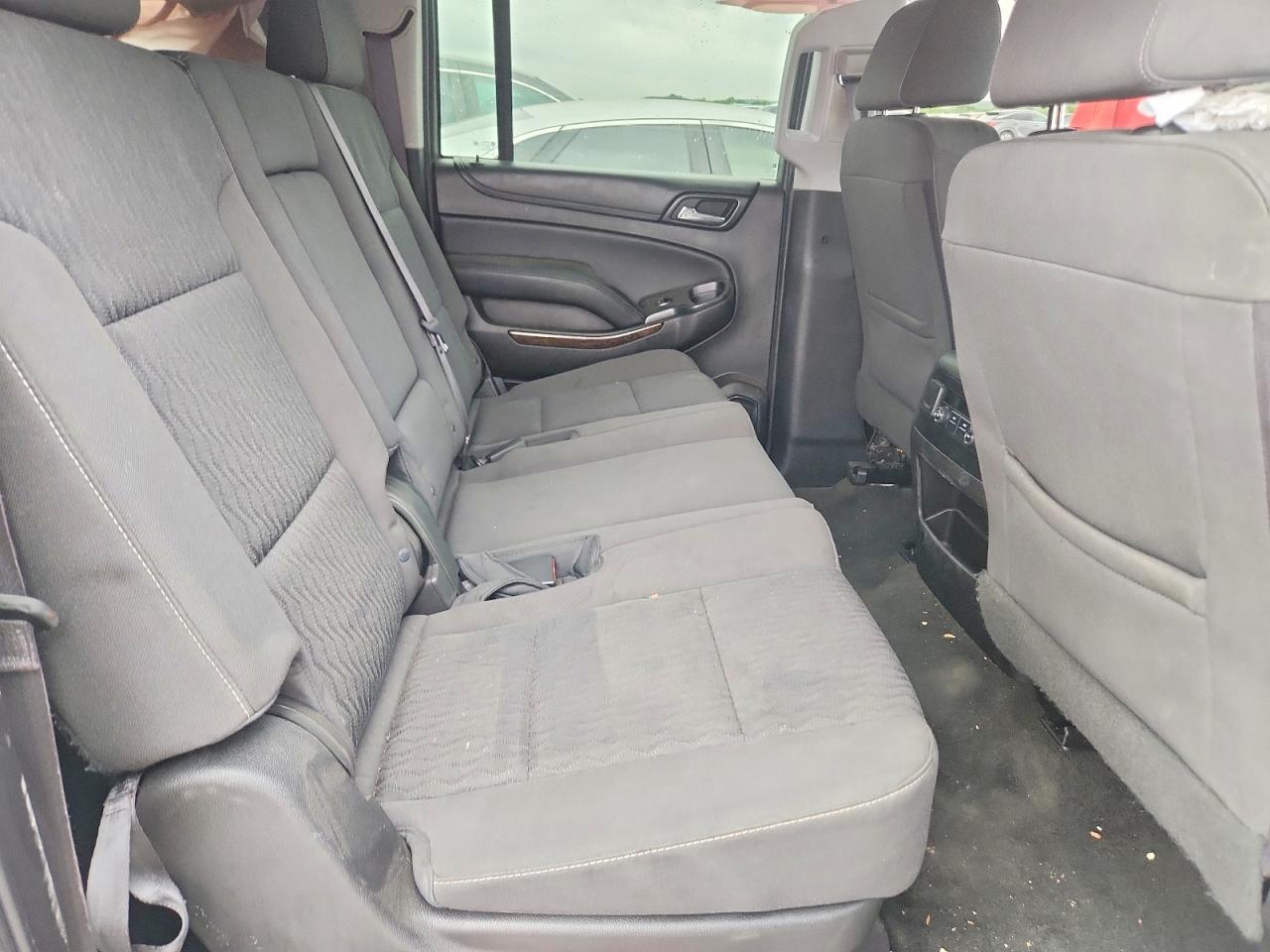 Chevrolet Suburban K1500 Ls