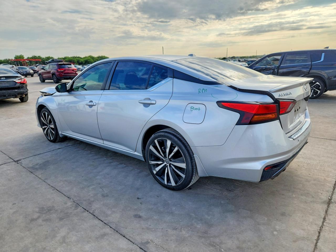 Nissan Altima Sr