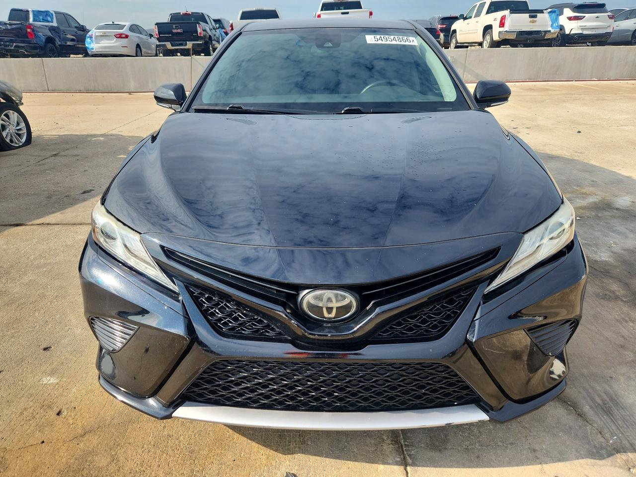 Toyota Camry Xse