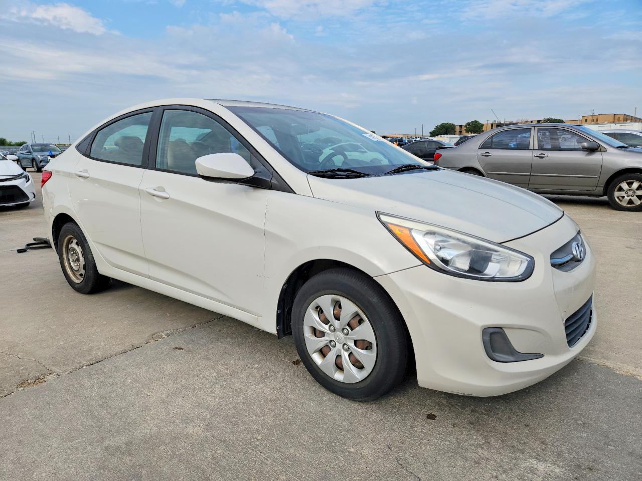 Hyundai ACCENT Se