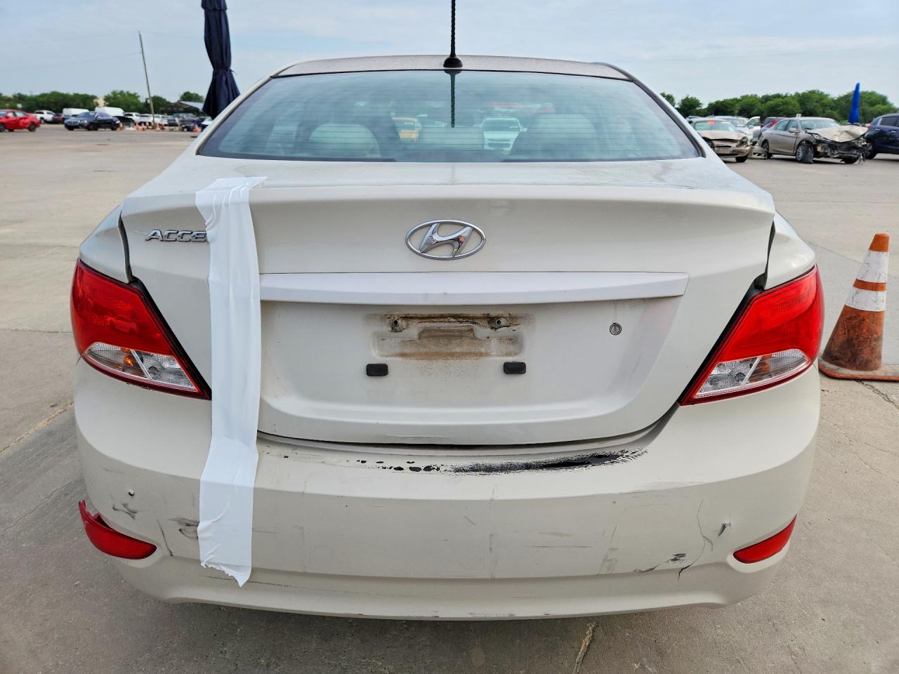 Hyundai ACCENT Se